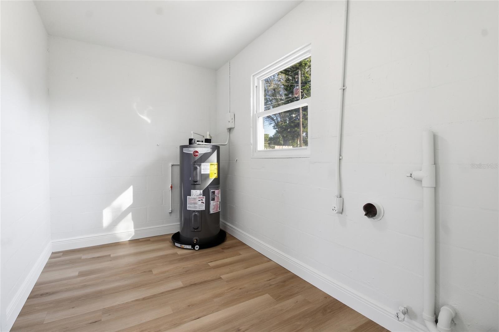 SUN ACRES - Residential