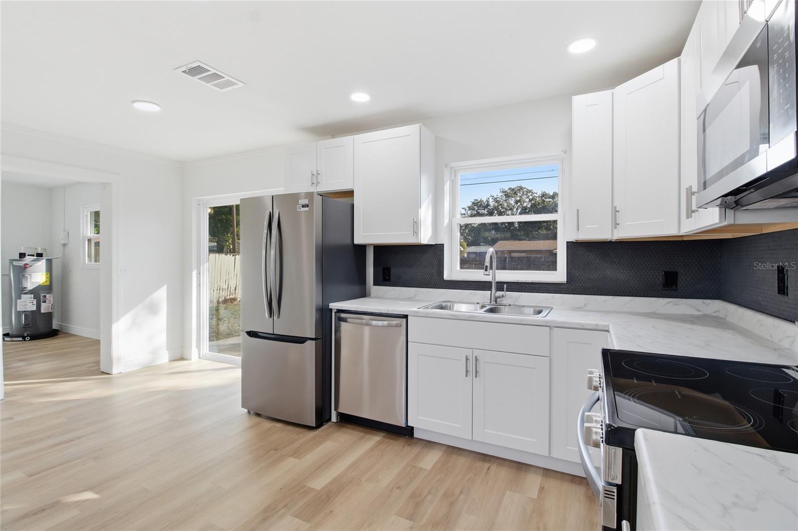 SUN ACRES - Residential