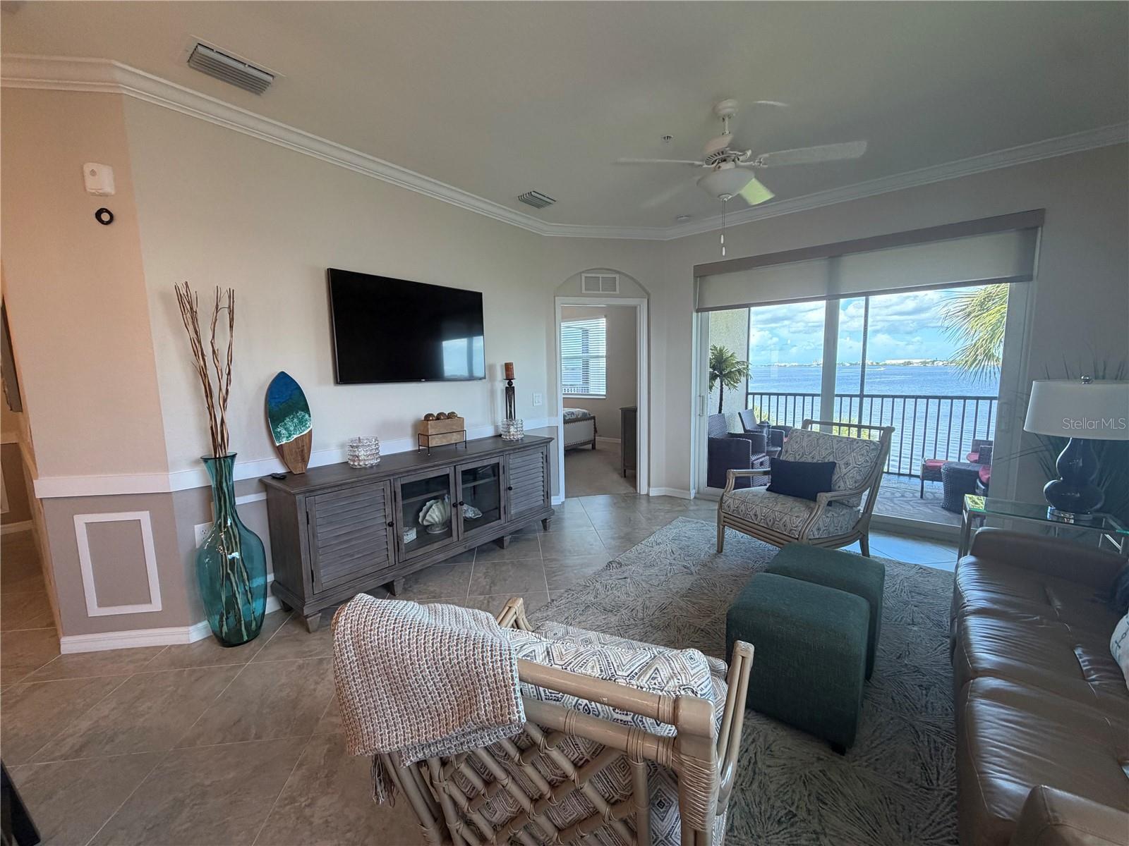 920 TIDEWATER SHORES LOOP 308