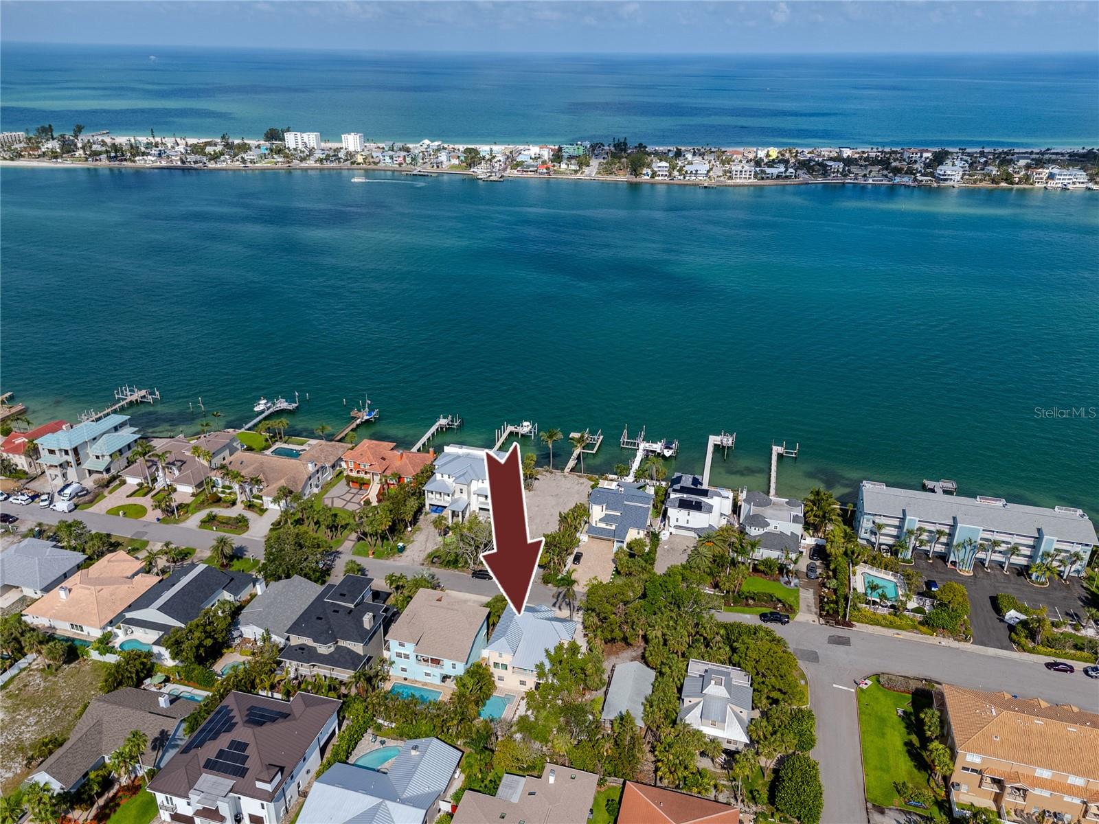 TIERRA VERDE UNIT 1 3RD REP - Residential