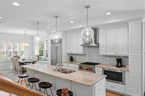 REGENT LANE BLK 2, LOT 10 - Residential