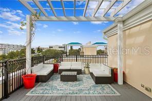 REGENT LANE BLK 2, LOT 10 - Residential