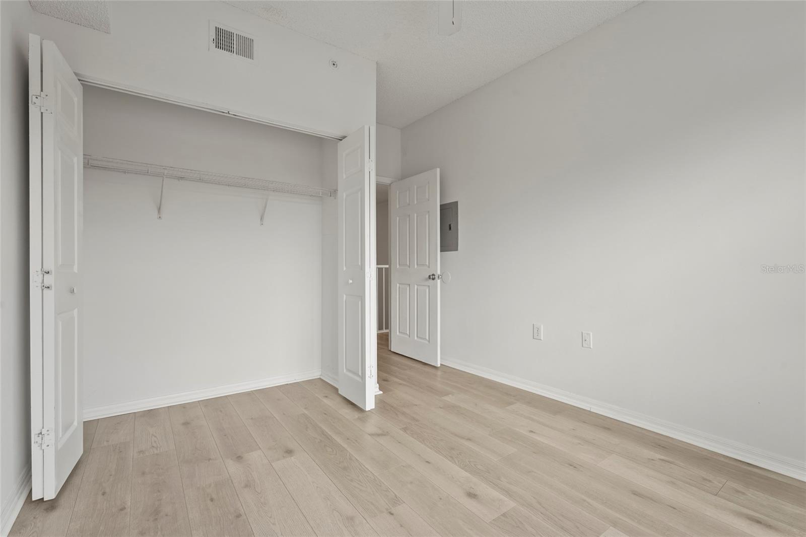 LAS PALMAS OF SARASOTA - Residential