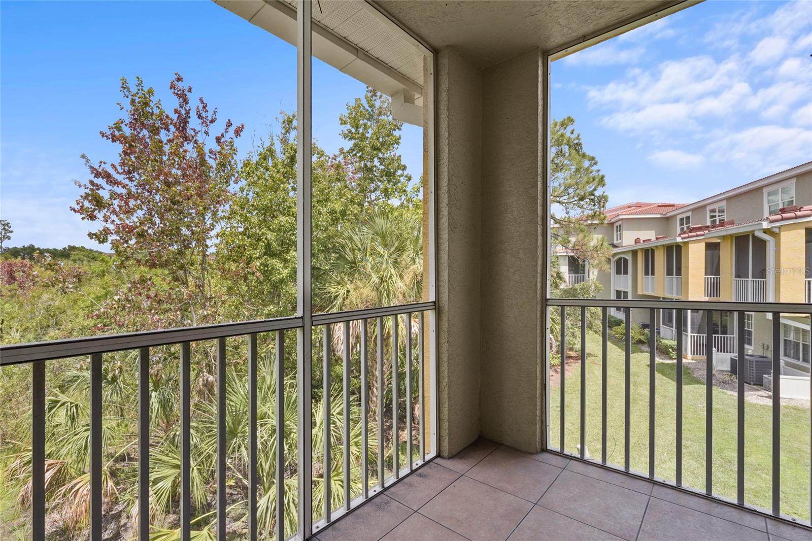 LAS PALMAS OF SARASOTA - Residential