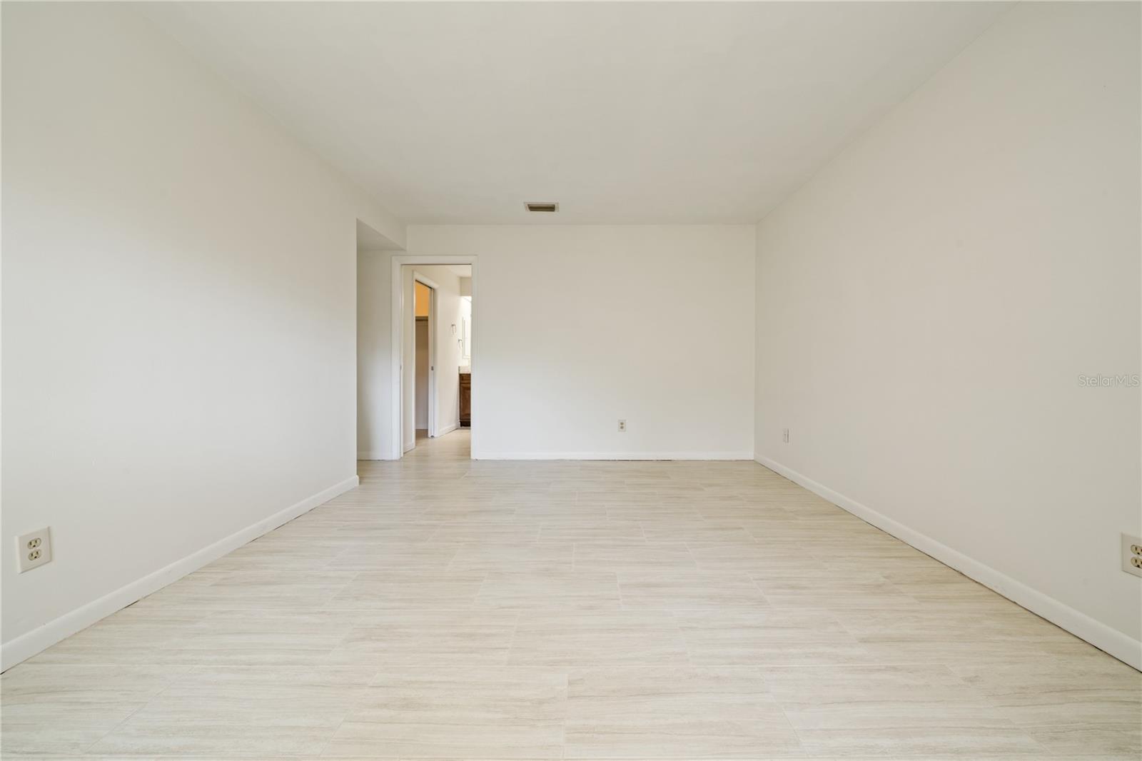 CARROLLWOOD SUB UNIT 2 - Residential