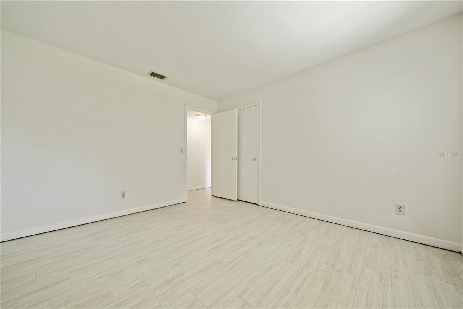 CARROLLWOOD SUB UNIT 2 - Residential