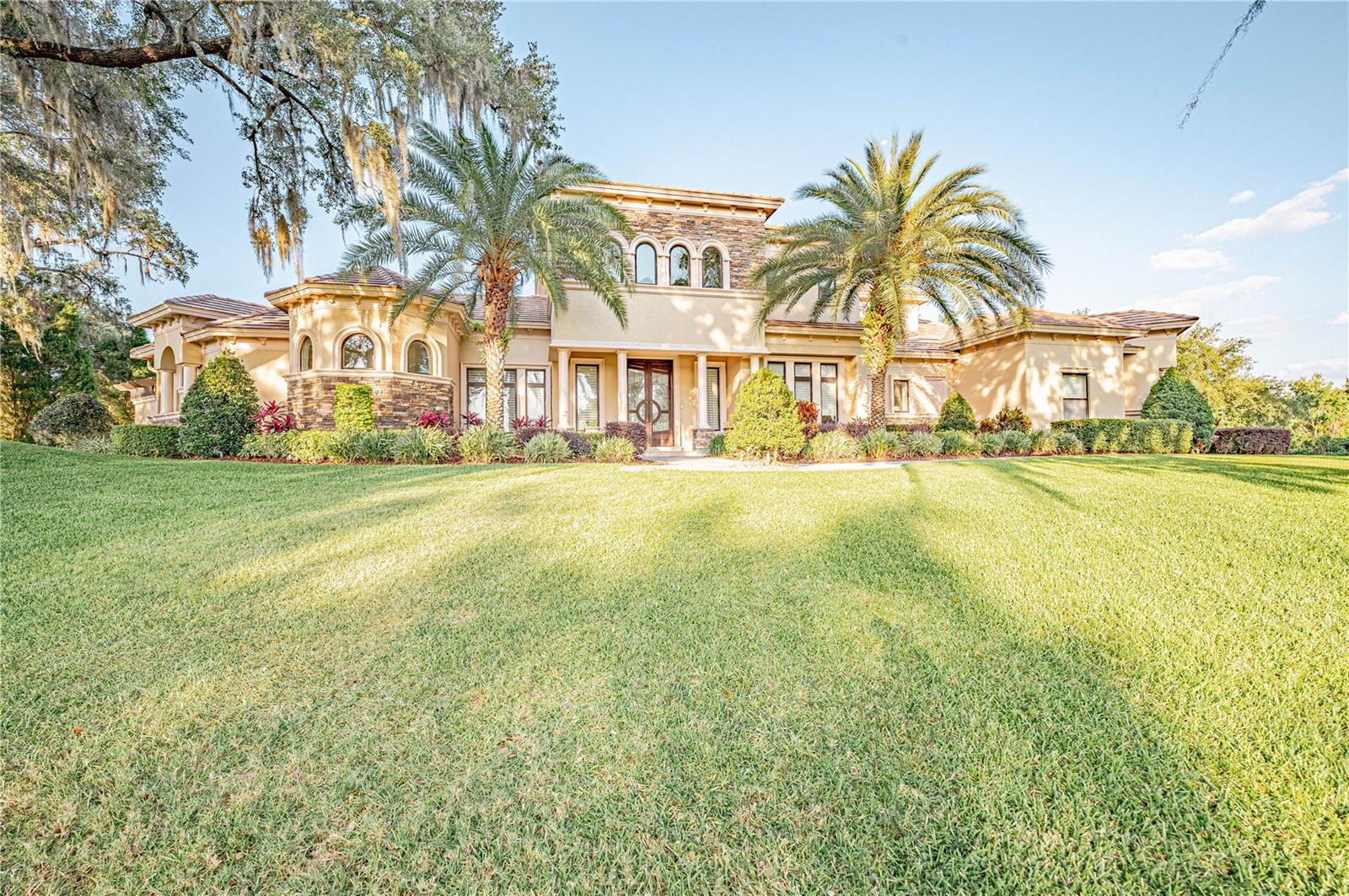 410 CANTERWOOD DRIVE