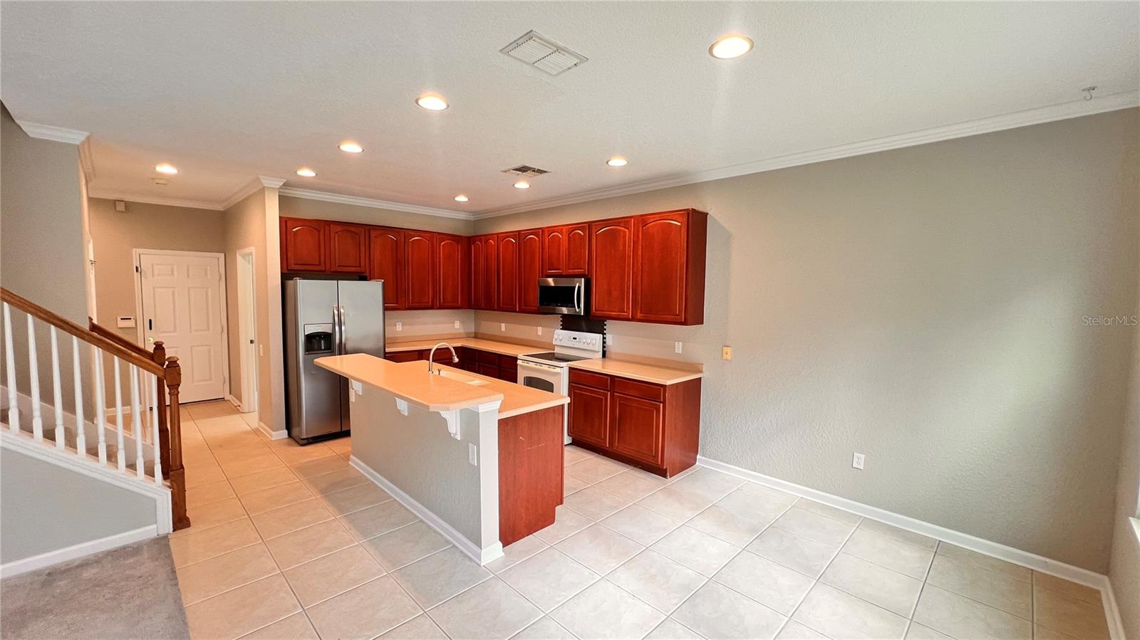 SPRING ISLE - Residential Lease