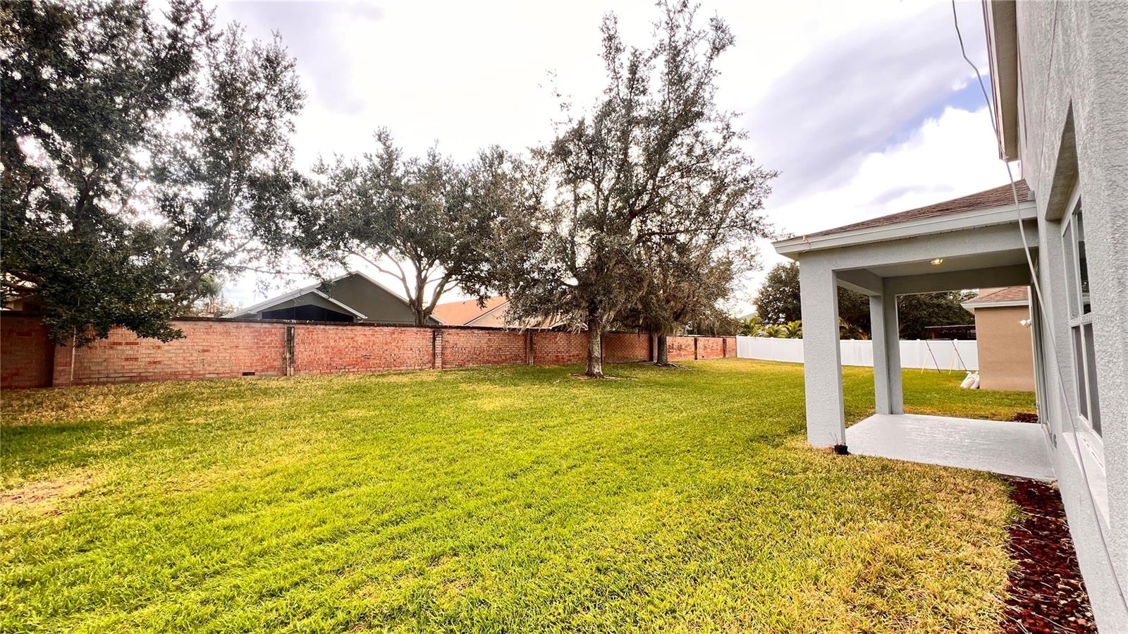 SPRING ISLE - Residential Lease