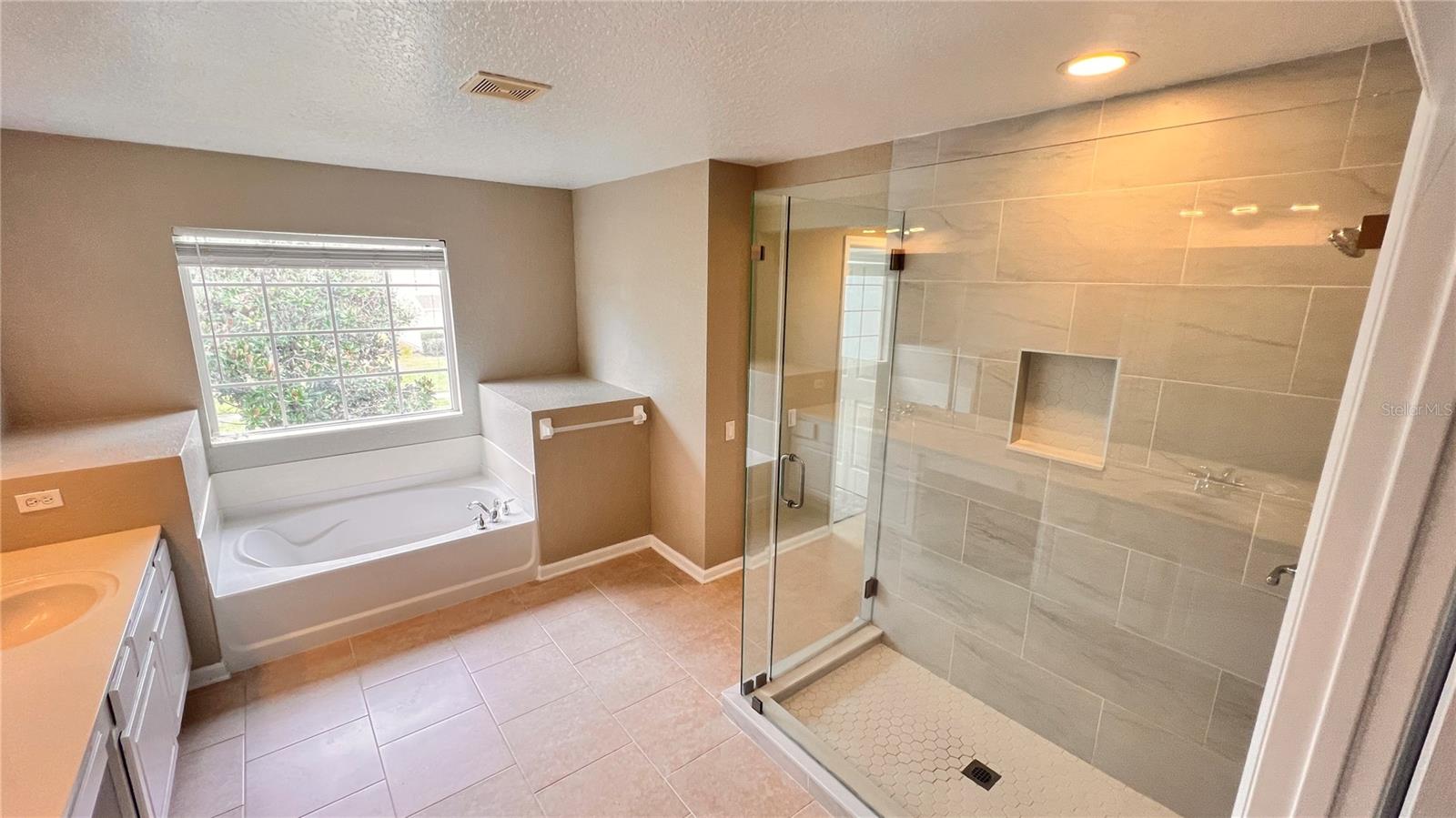 SPRING ISLE - Residential Lease