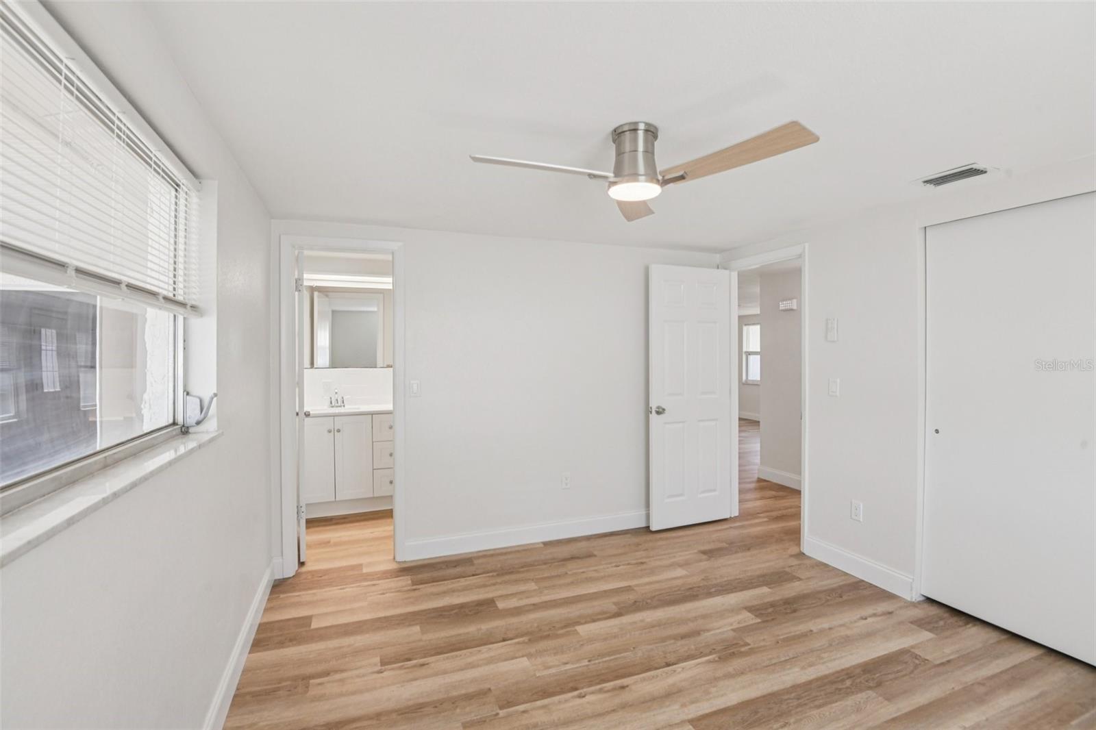 EMBASSY HILLS - Residential