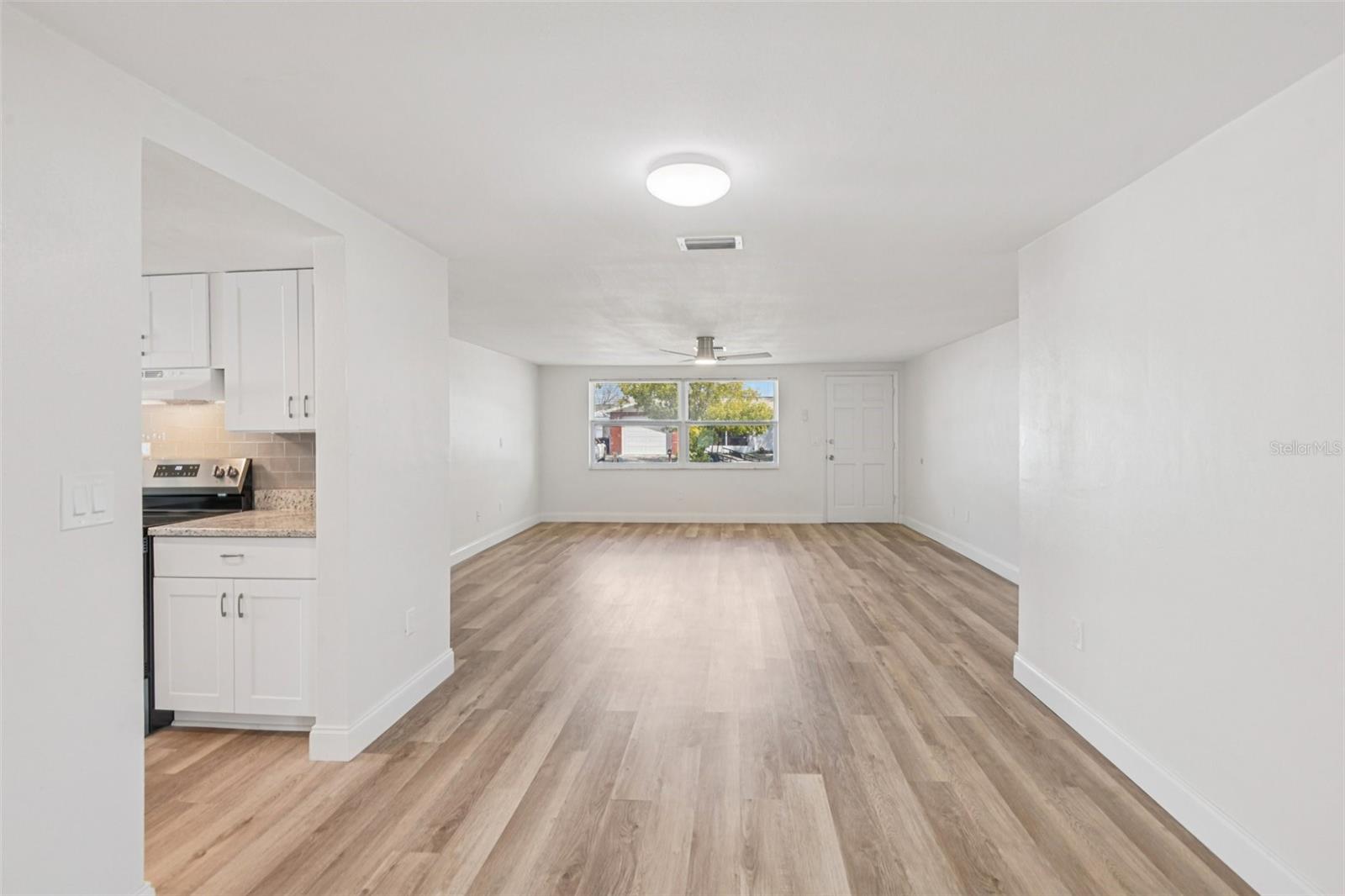 EMBASSY HILLS - Residential