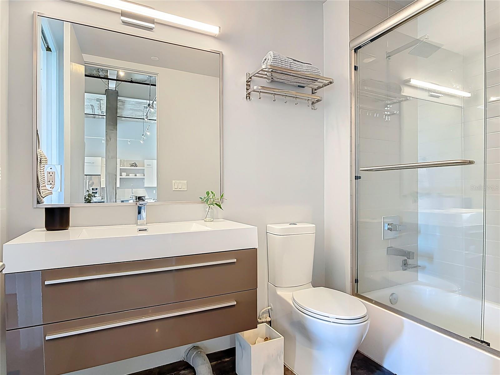 302 BROADWAY CONDO - Residential