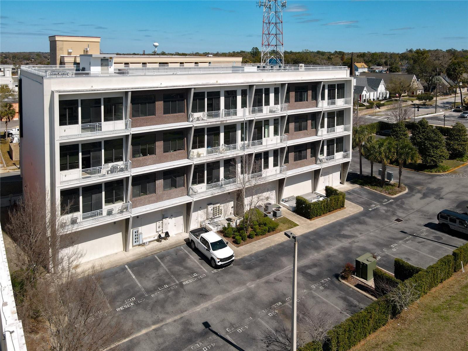 302 BROADWAY CONDO - Residential