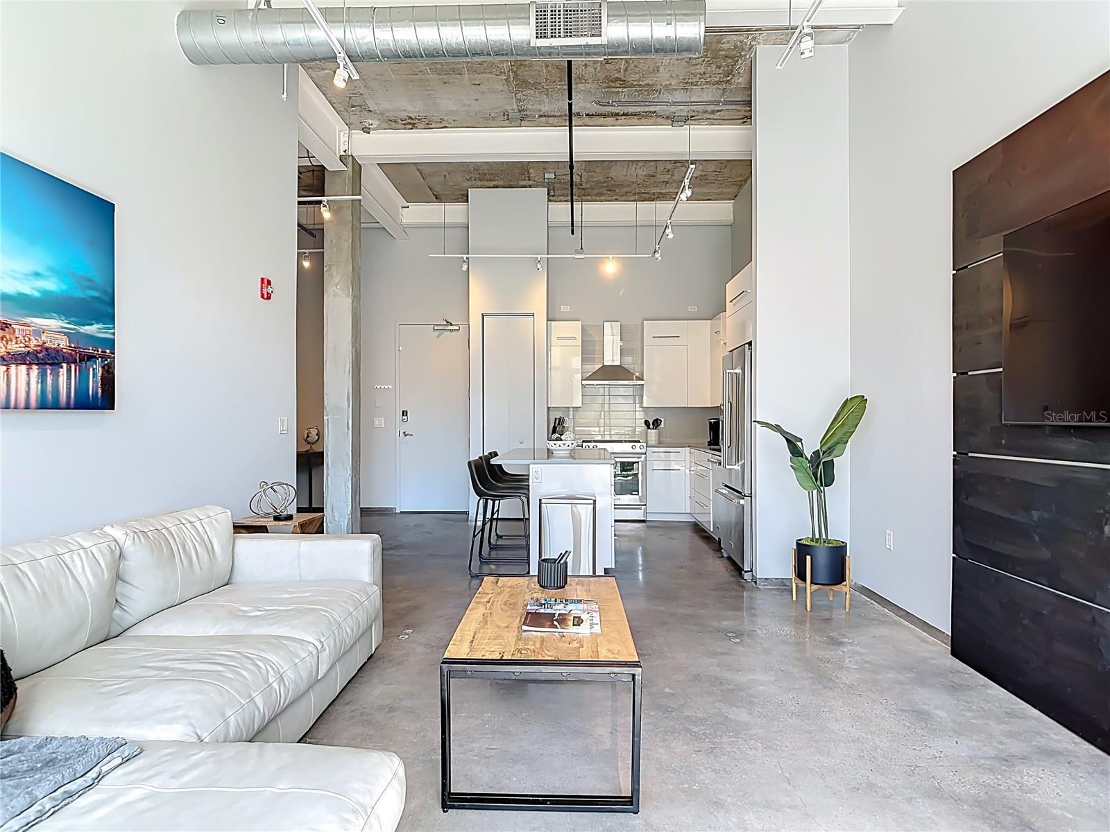 302 BROADWAY CONDO - Residential