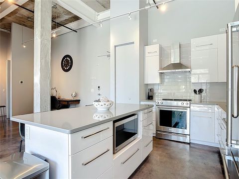 Tiny photo for 302 SE Broadway Street #240, Ocala, FL 34471 (MLS # O6386640)