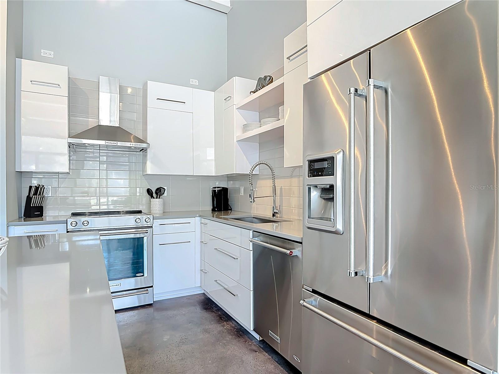 302 BROADWAY CONDO - Residential