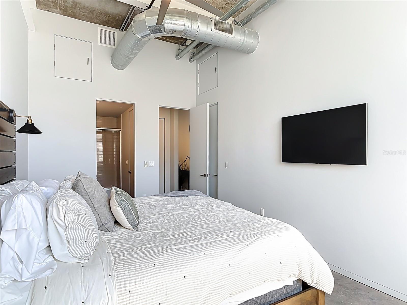 302 BROADWAY CONDO - Residential