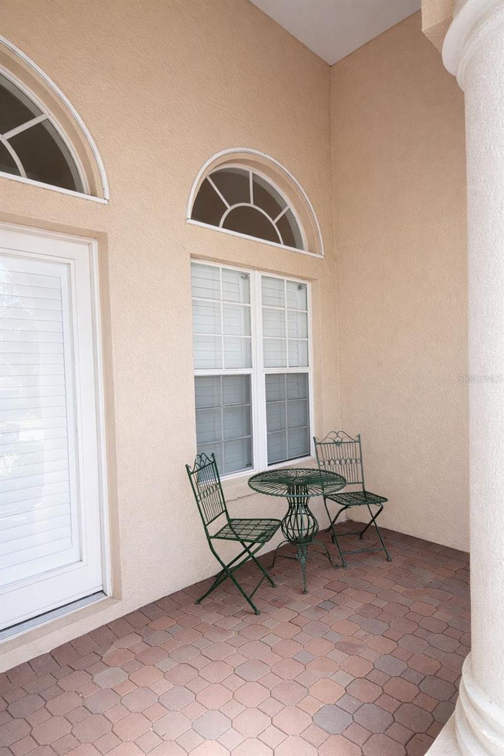Photo of 9107 Phillips Grove Terrace, Orlando, FL 32836 (MLS # G5109049)
