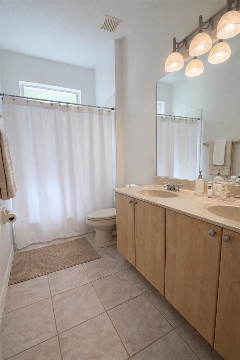 HERITAGE BAY PH 02 - Residential