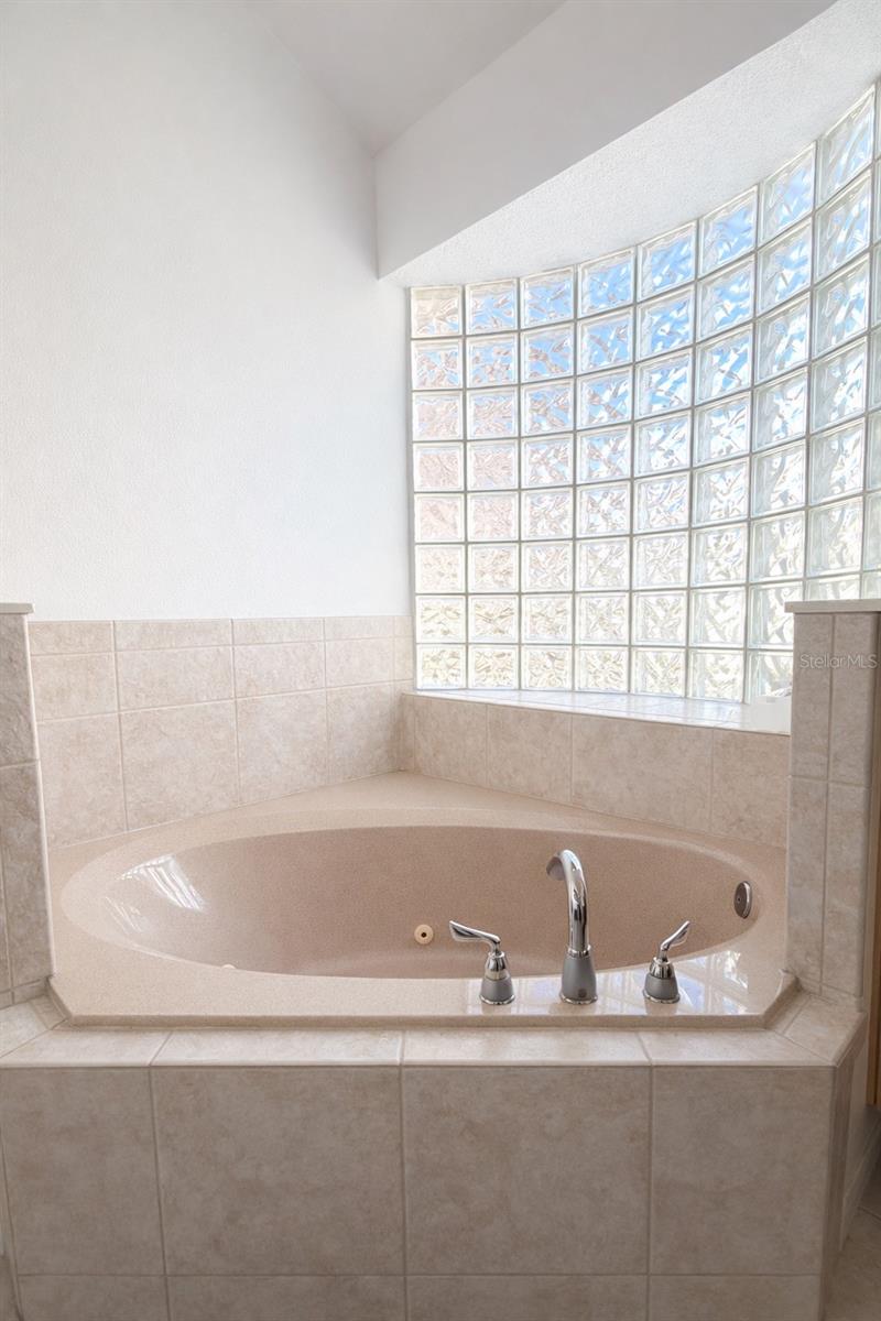 HERITAGE BAY PH 02 - Residential