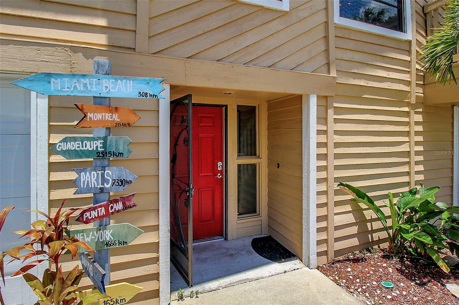 CONQUISTADOR BAYSIDE - Residential Lease