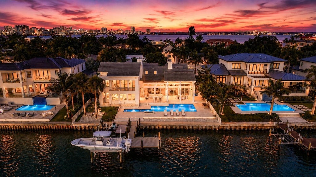 Photo of 216 Bird Key Drive, Sarasota, FL 34236 (MLS # A4702281)