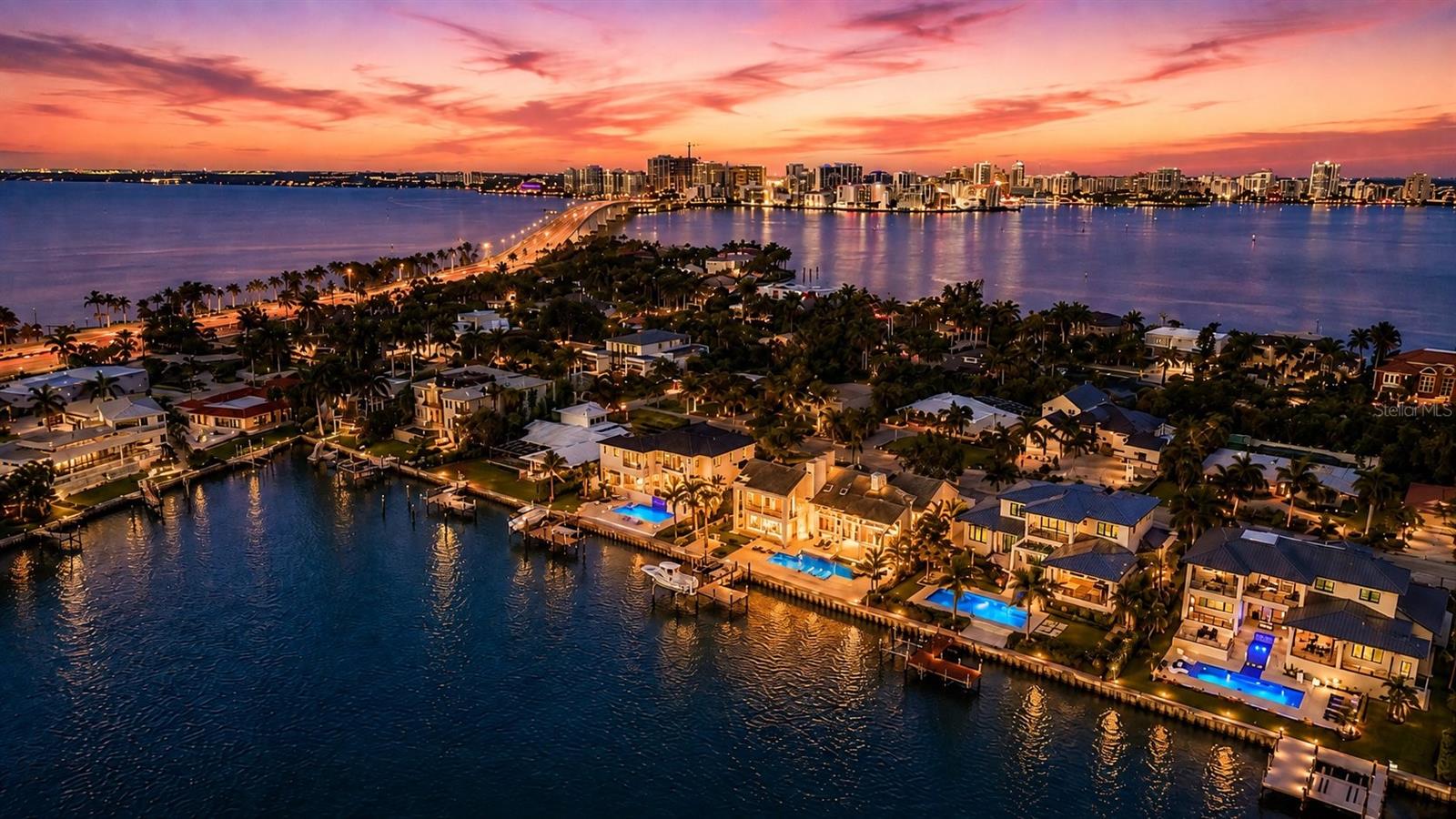 216 BIRD KEY DRIVE