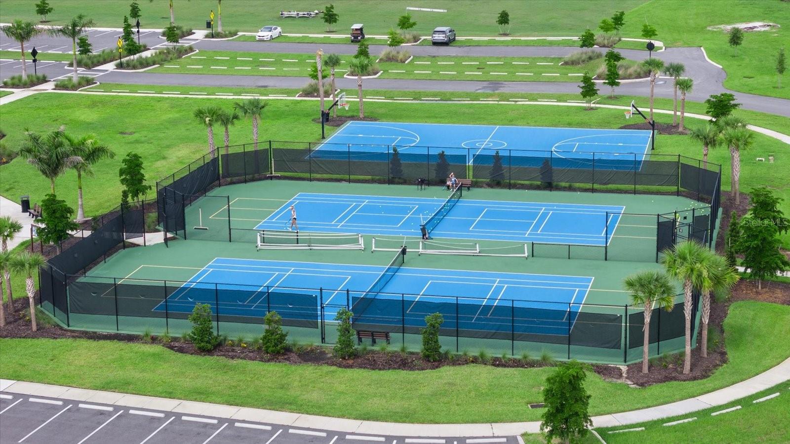 SKYE RANCH ESPLANADE AT SKYE RANCH - Residential