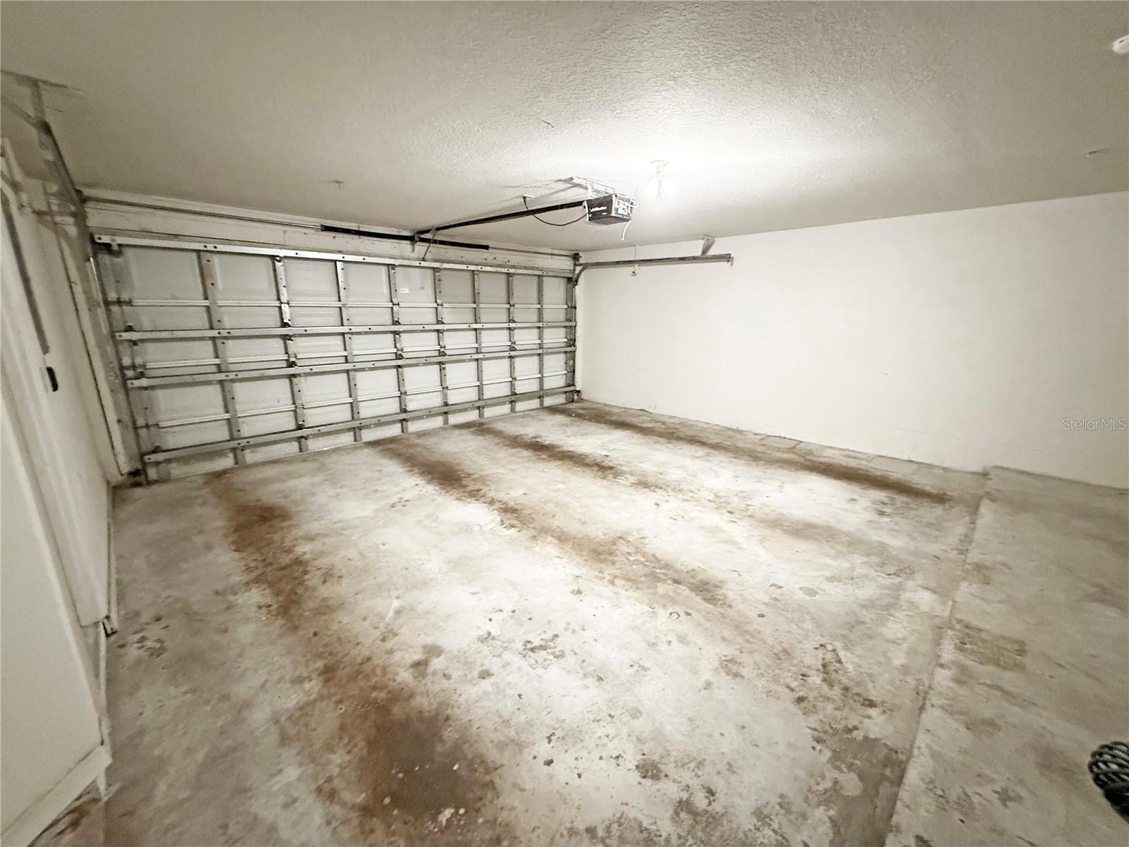 VISCONTI EAST - Residential Lease