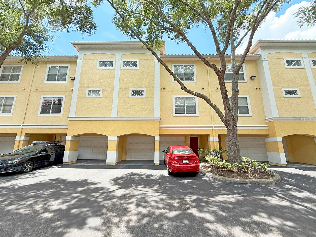 For Lease! Available Sept 1st 2025. 3 bedroom and 2.5 bathroom unit with 2 Car Garage at Visconti in Maitland area. Water is included. This gated community offers residents access to a fitness center, clubhouse, community pool, playground, and tennis courts. Great location, convenient for commuting, very close to all major highways I-4, SR 429, SR 414, and SR 436 & SR 434. Please contact for more info. *Additional HOA approval application required.