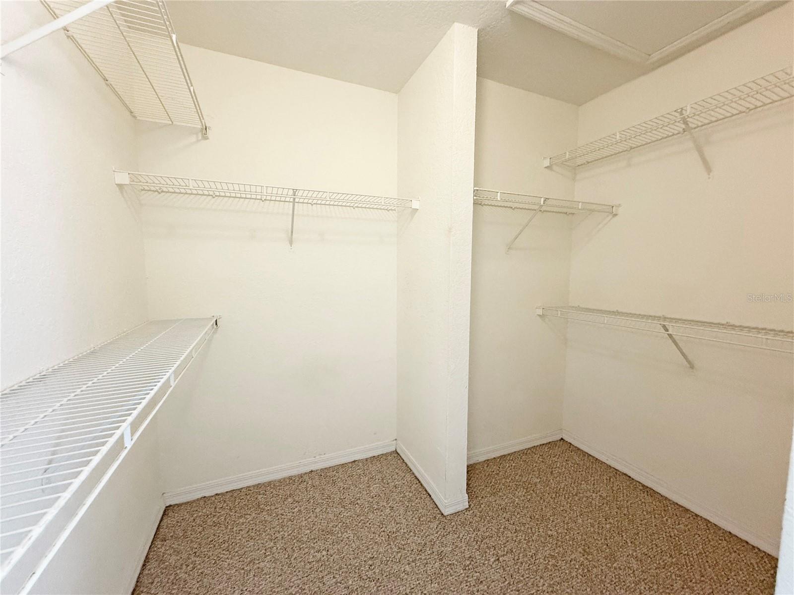 VISCONTI EAST - Residential Lease