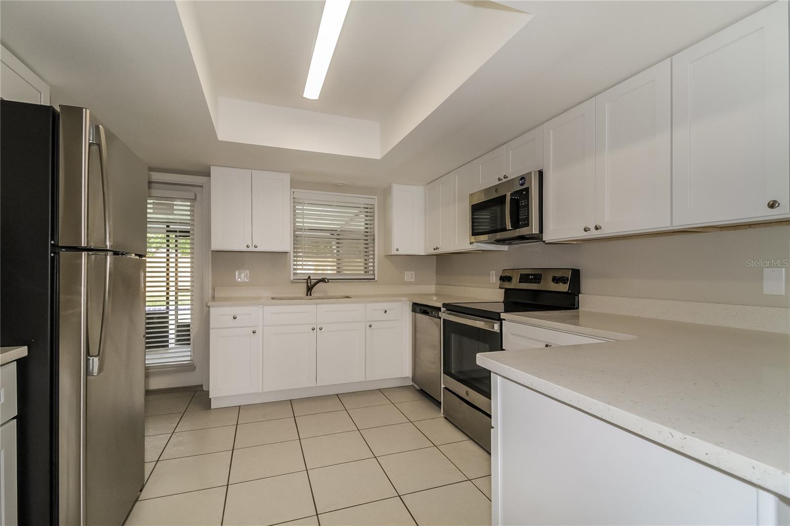 SPRING OAKS UNIT 3 - Residential Lease