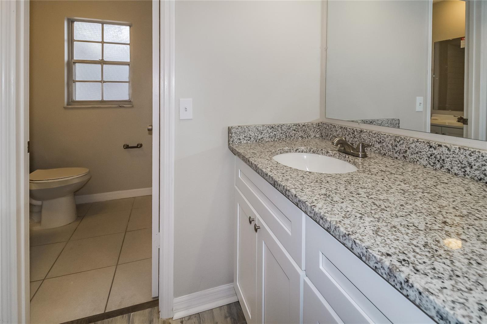 SPRING OAKS UNIT 3 - Residential Lease