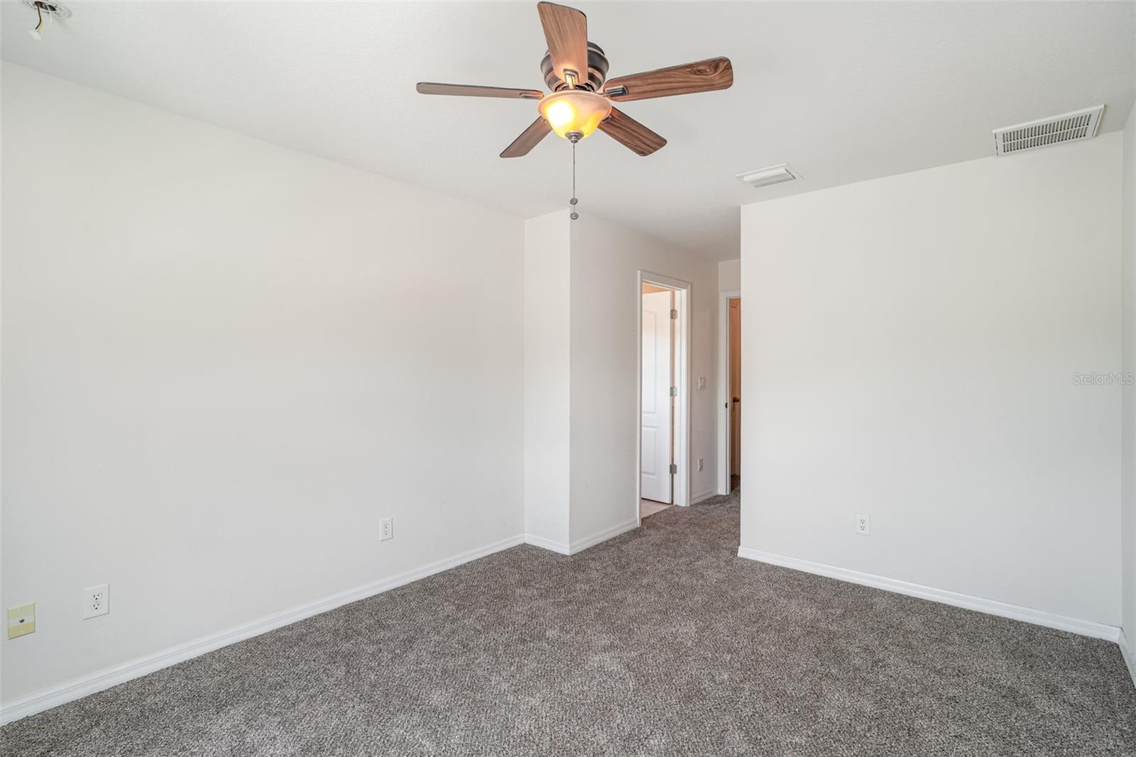 HAWKS POINT PH 1C LOT 5 BLOCK 19 - Residential