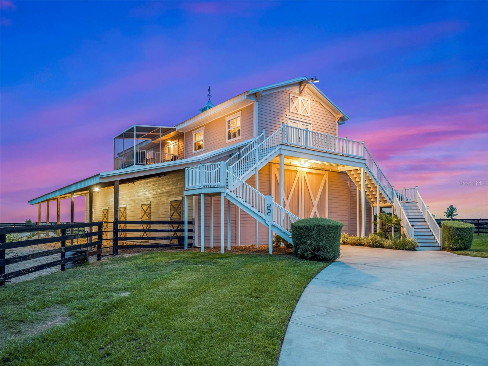 PRESERVE/OAK HILL - Farm