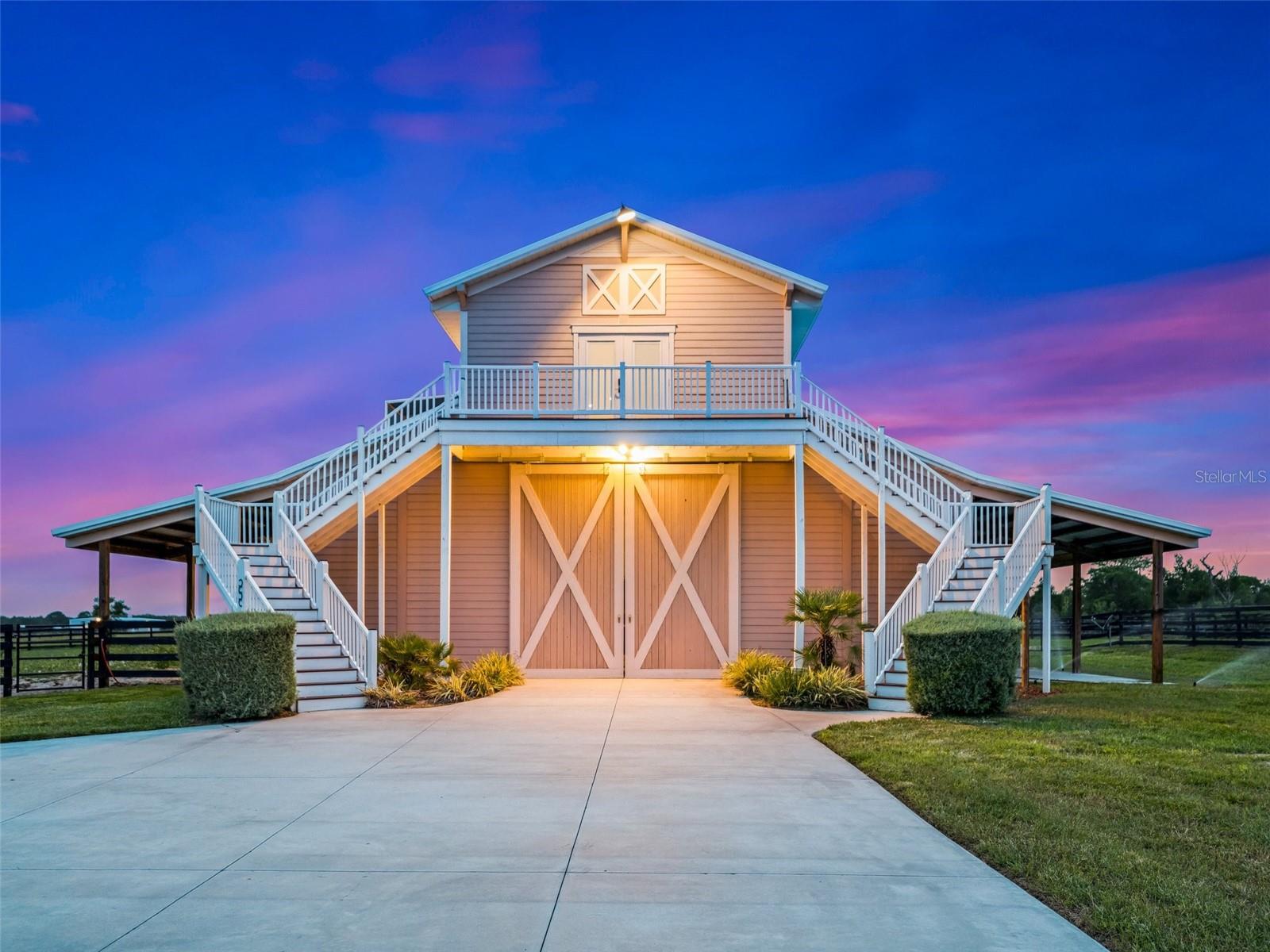 PRESERVE/OAK HILL - Farm