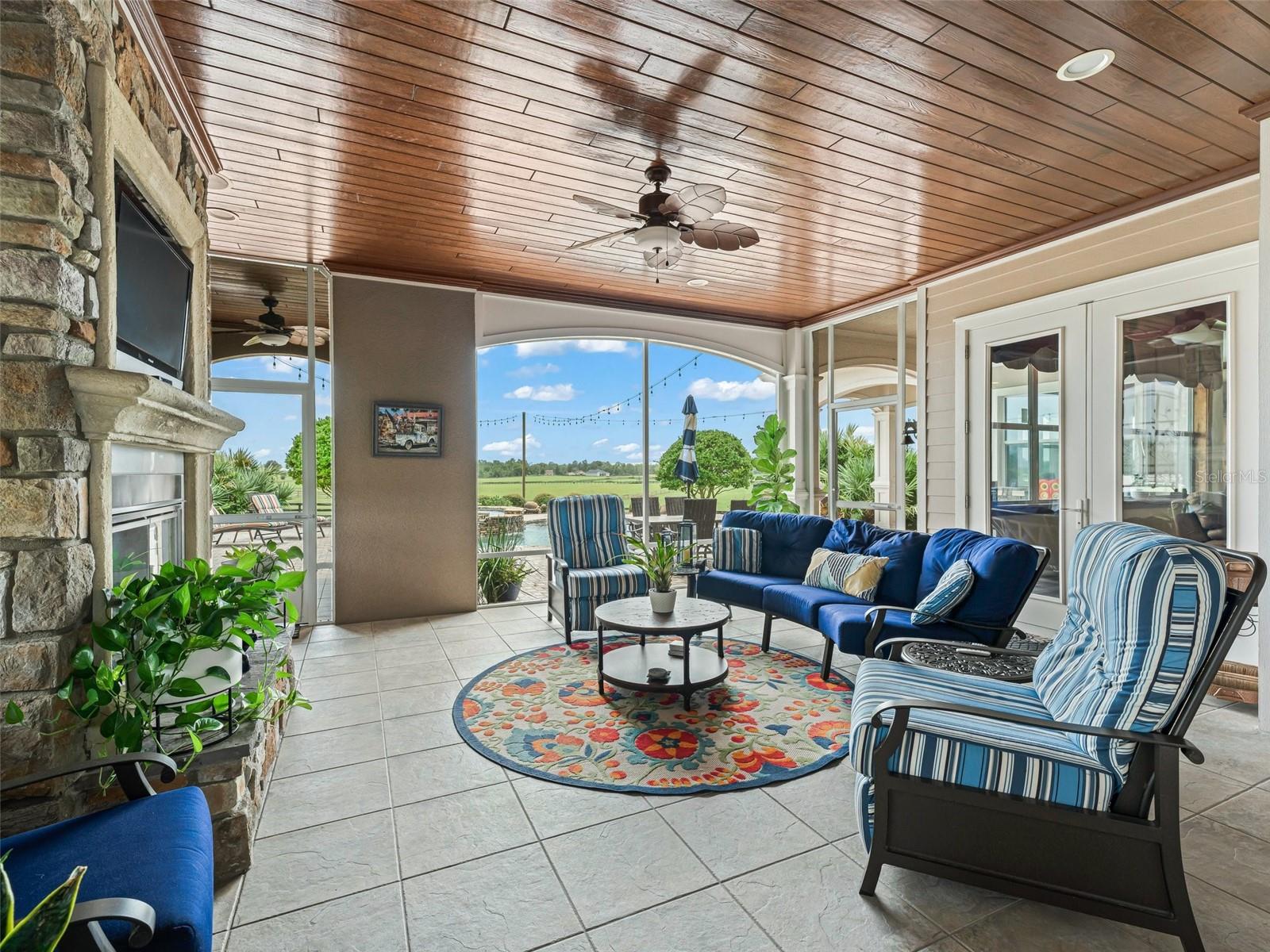 PRESERVE/OAK HILL - Farm