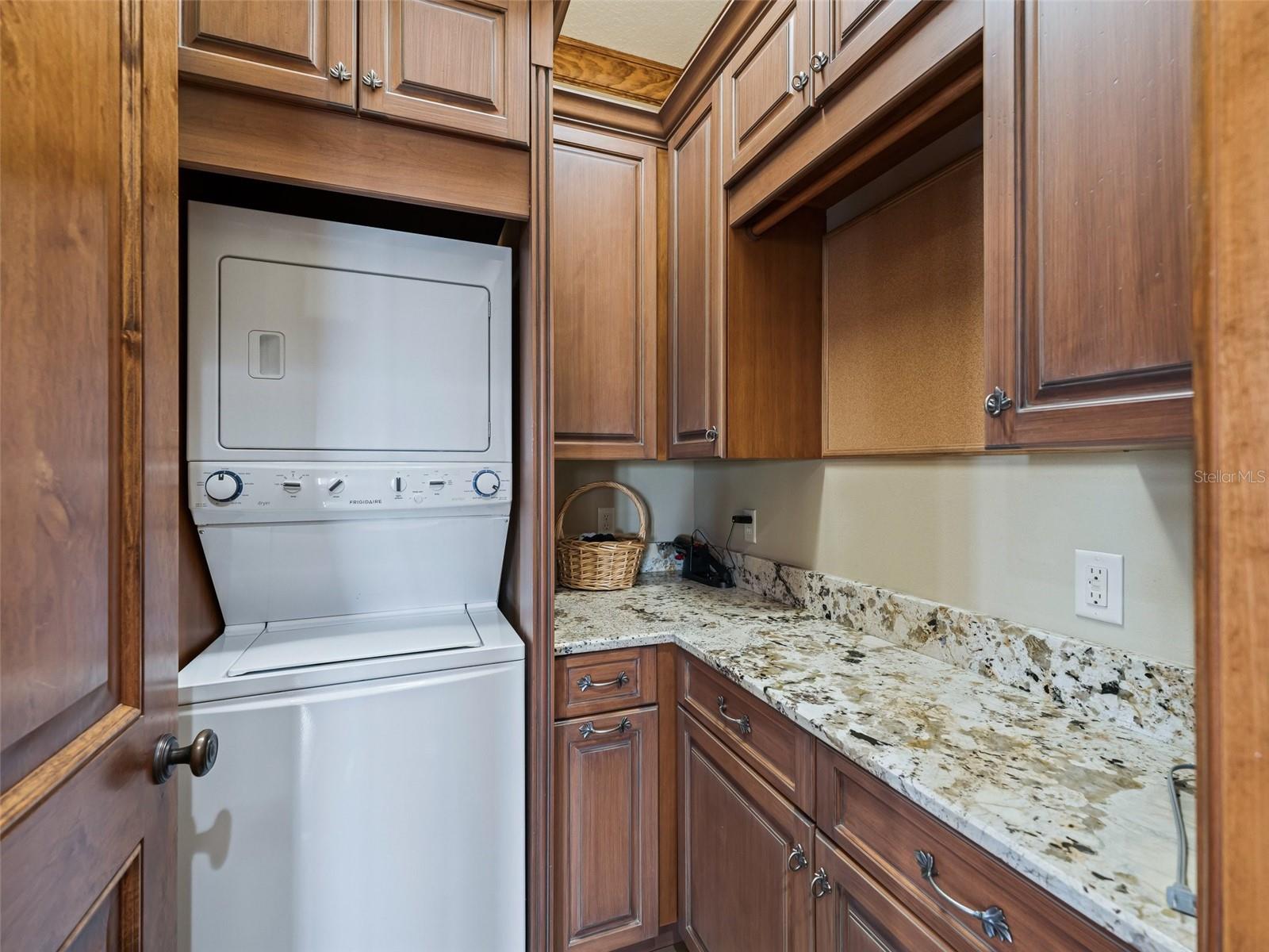 PRESERVE/OAK HILL - Farm