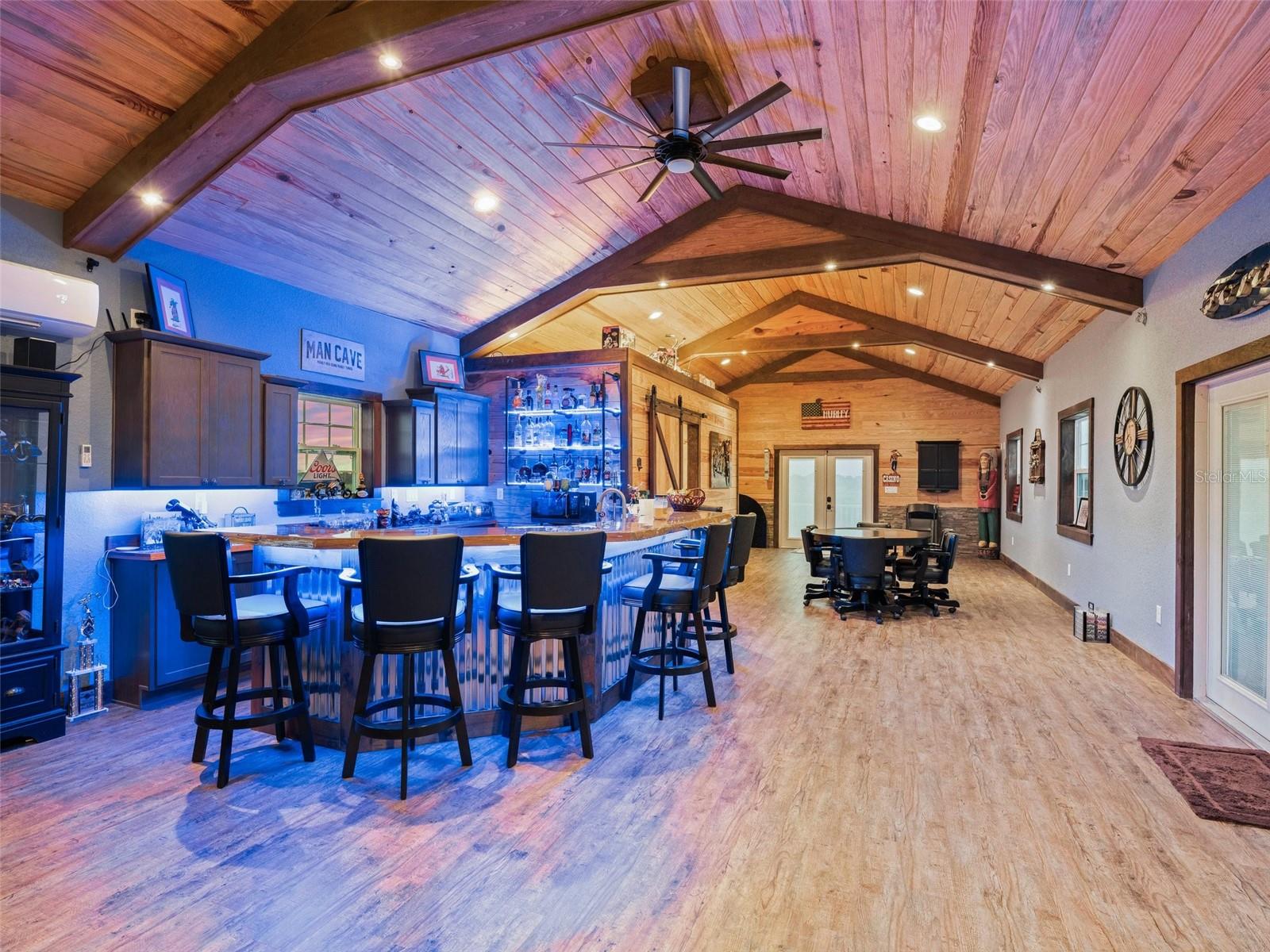 PRESERVE/OAK HILL - Farm