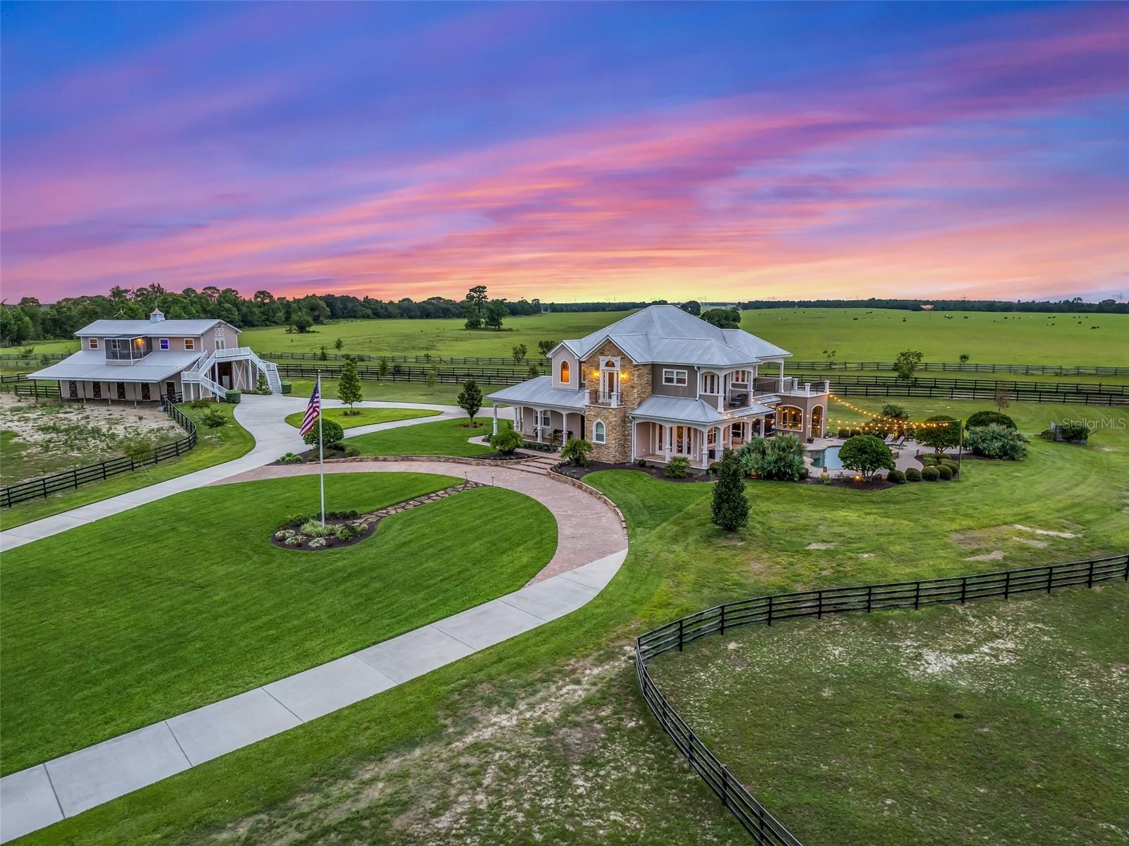 PRESERVE/OAK HILL - Farm