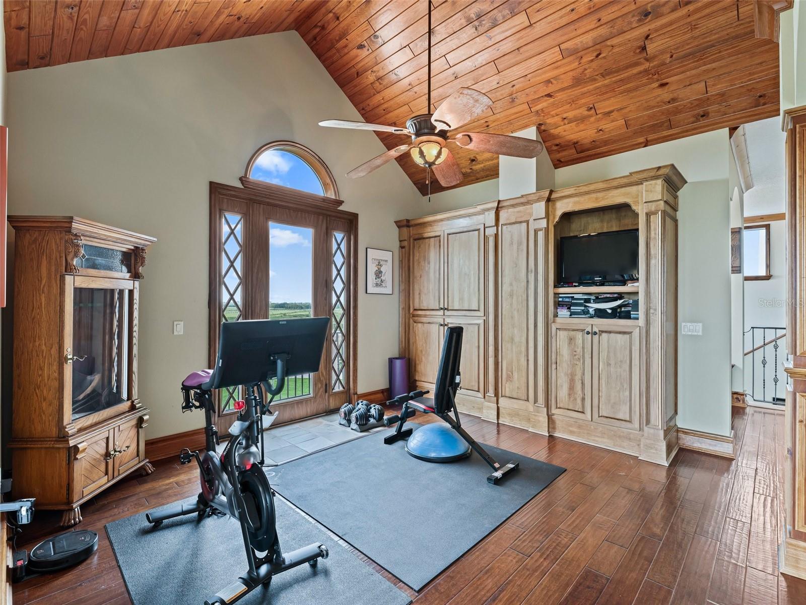 PRESERVE/OAK HILL - Farm