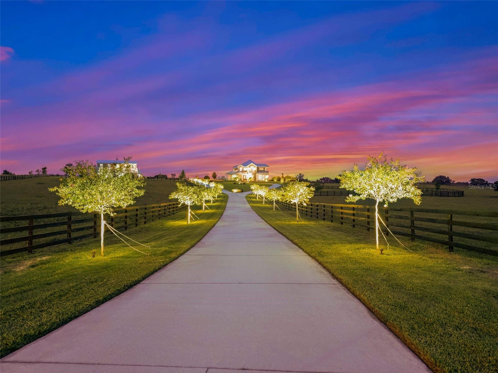 PRESERVE/OAK HILL - Farm