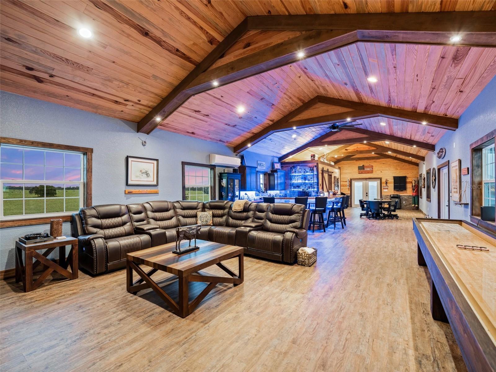 PRESERVE/OAK HILL - Farm