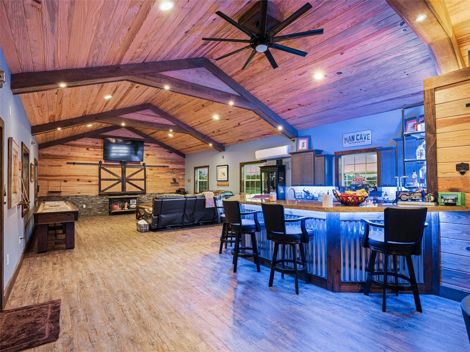 PRESERVE/OAK HILL - Farm