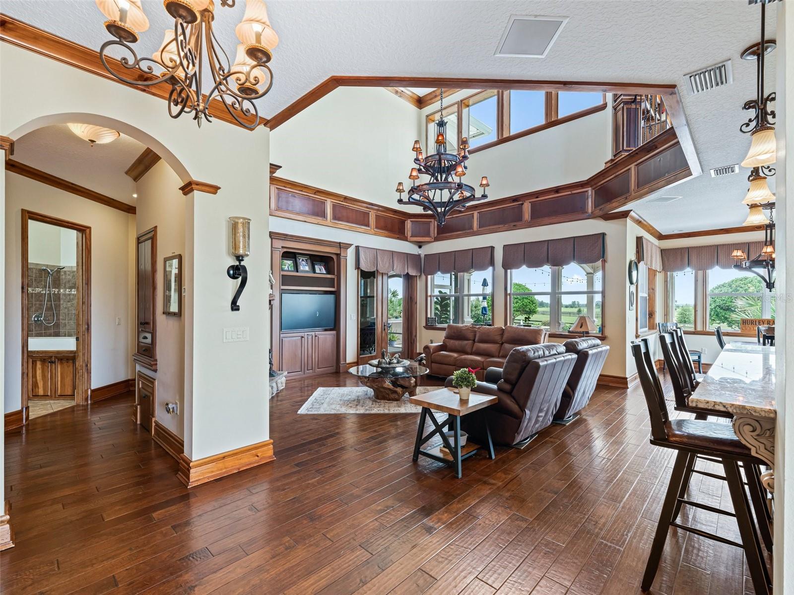 PRESERVE/OAK HILL - Farm