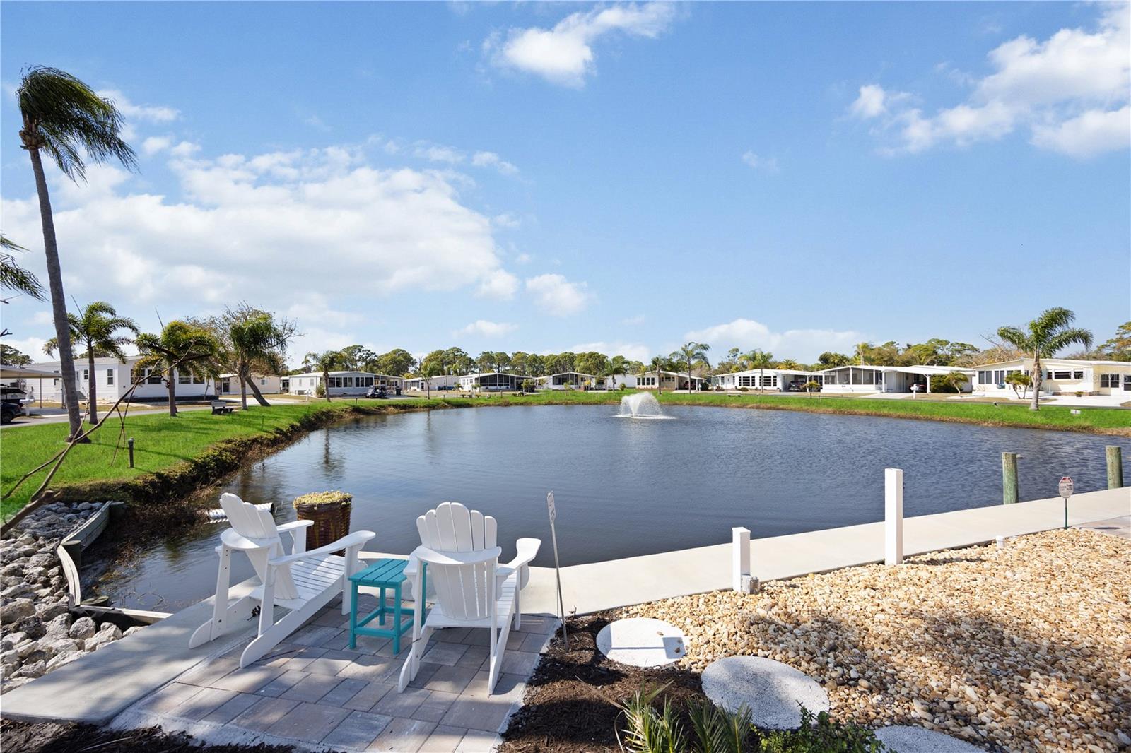 POLYNESIAN VILLAGE - Residential