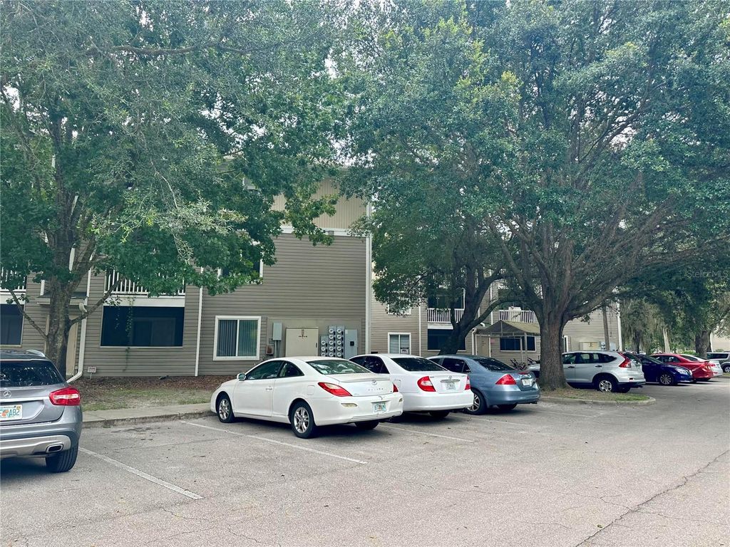 Photo of 4000 SW 23rd Street #4-102, Gainesville, FL 32608 (MLS # O6420246)