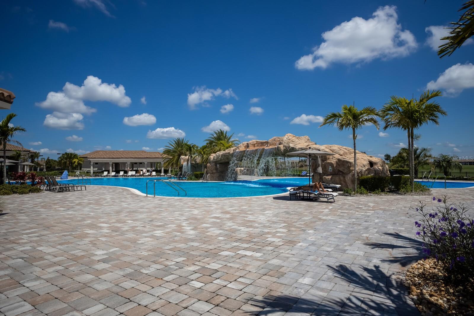 TERRACE IV AT LAKEWOOD NATIONAL PH I - Residential Lease