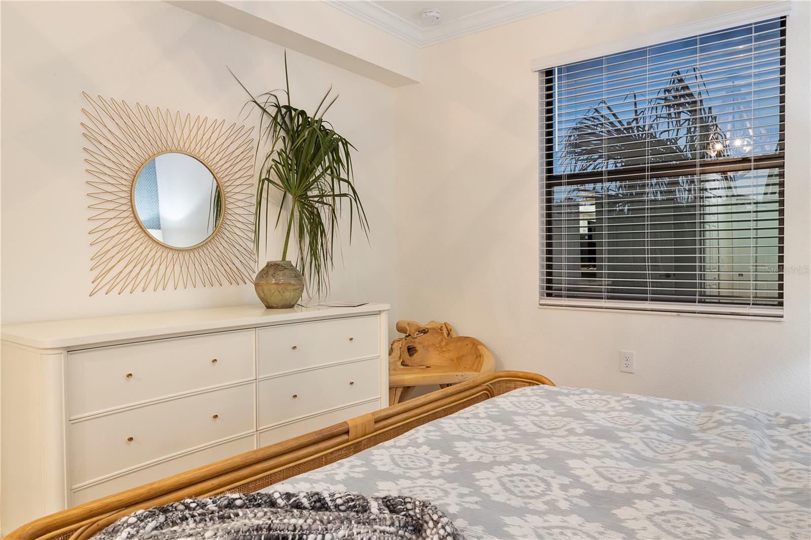 TERRACE IV AT LAKEWOOD NATIONAL PH I - Residential Lease